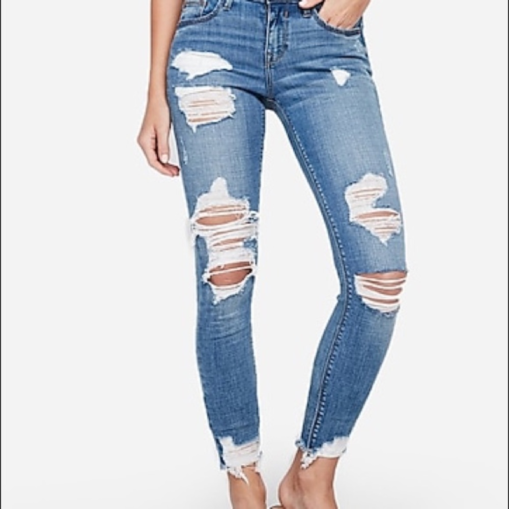EXPRESS MÉDIUM WASH RIPPED JEANS SIZE 10R